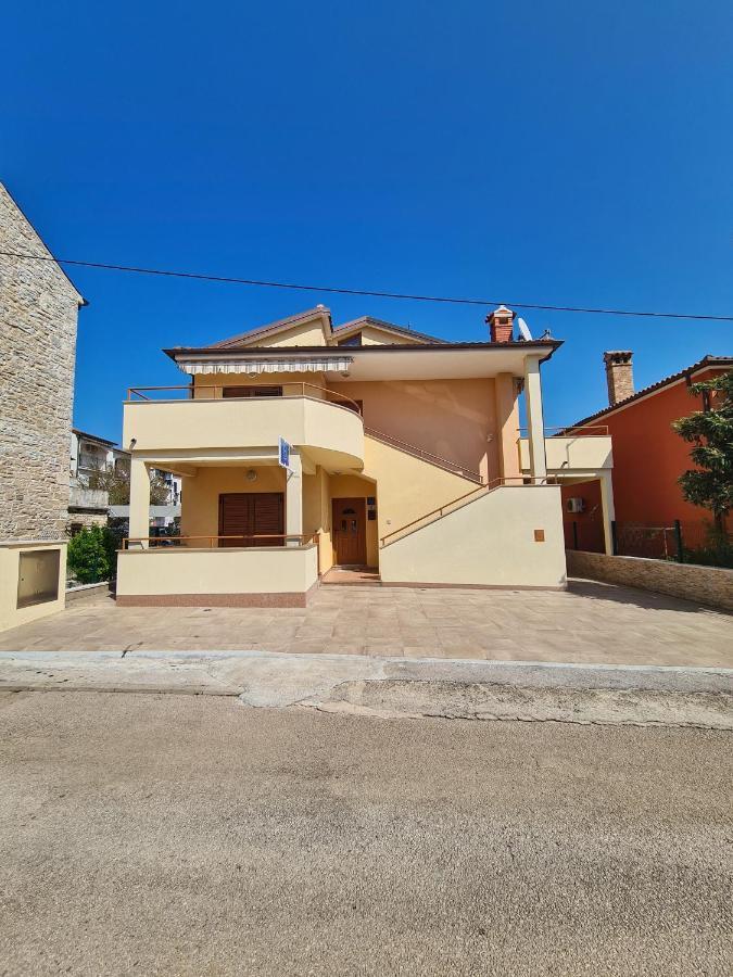 Apartment Manuel Novigrad Istria エクステリア 写真